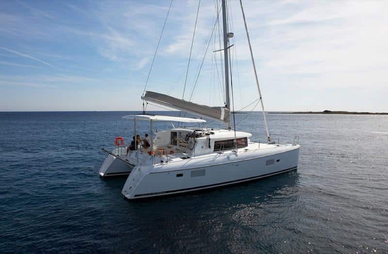 Lagoon 420, profil arrière